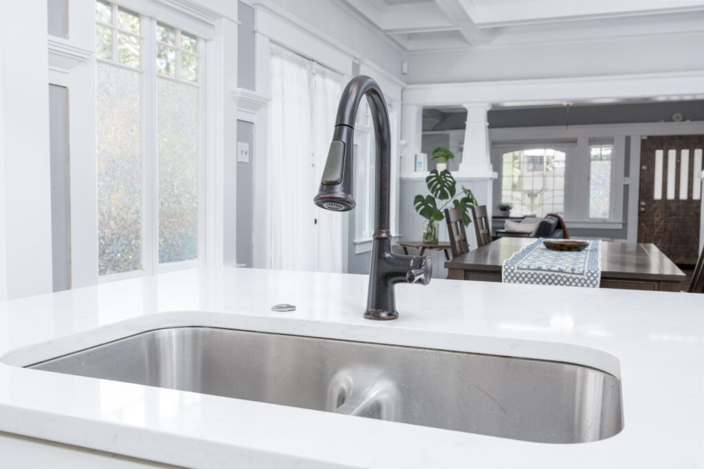 kitchen sink detail